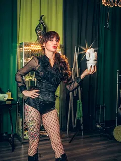 Lady Lara de Lux in Rothrist, Aargau - Domina - Bild 2