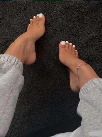 MARIAH - Footjob? a Soletta - Lei cerca lui