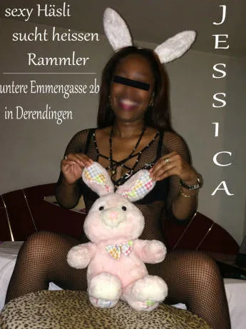 SEXY CONIGLIETTO a Berna - Lei cerca lui