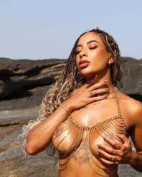 SEXY PANTHÈRE à Soleure - Elle cherche un homme
