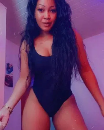 RUBY nouvelle Dominicaine à Berne - Elle cherche un homme